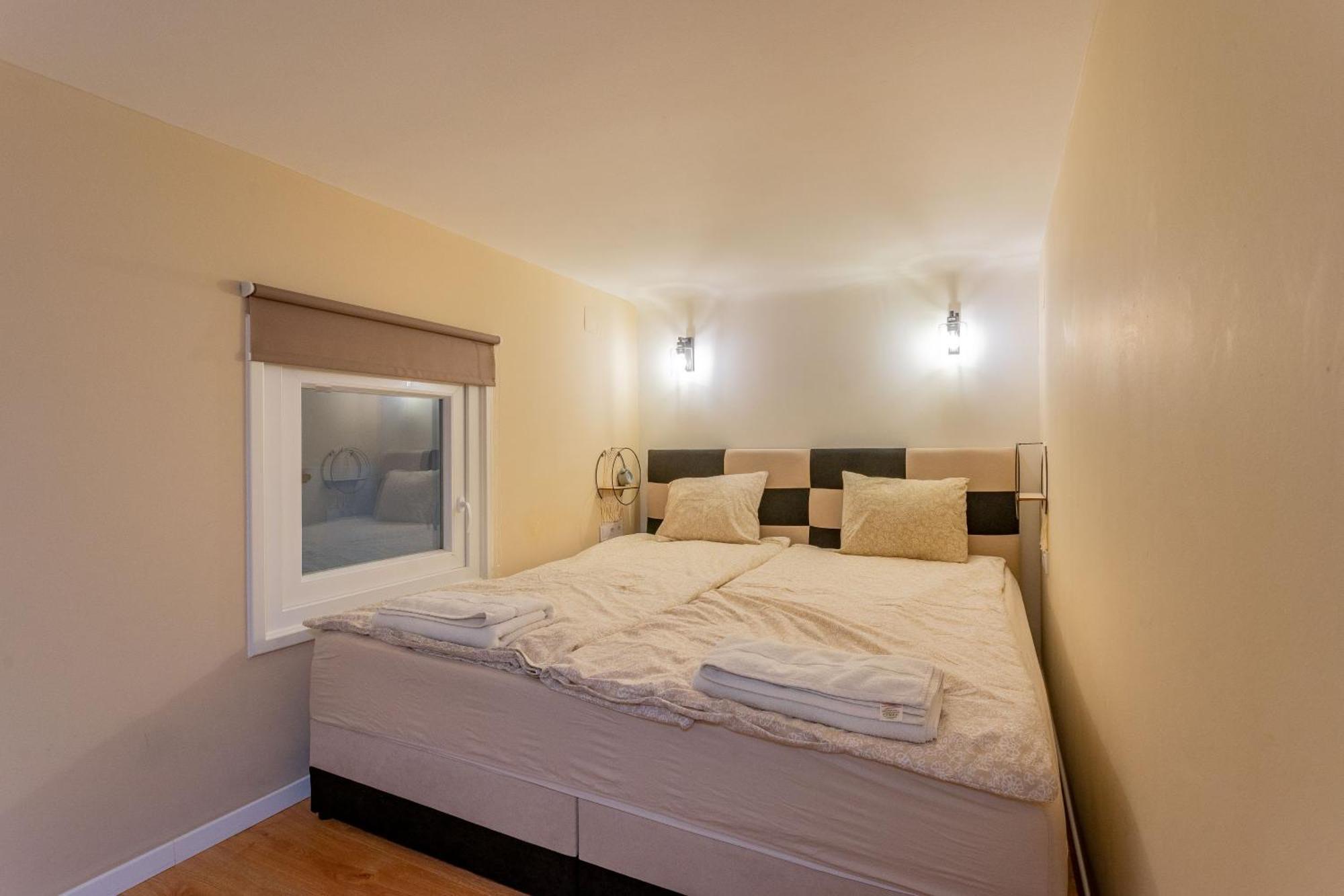 Full Equipment Designed Apartment In The Heart Of Budapest For 4 People Budapeste Exterior foto