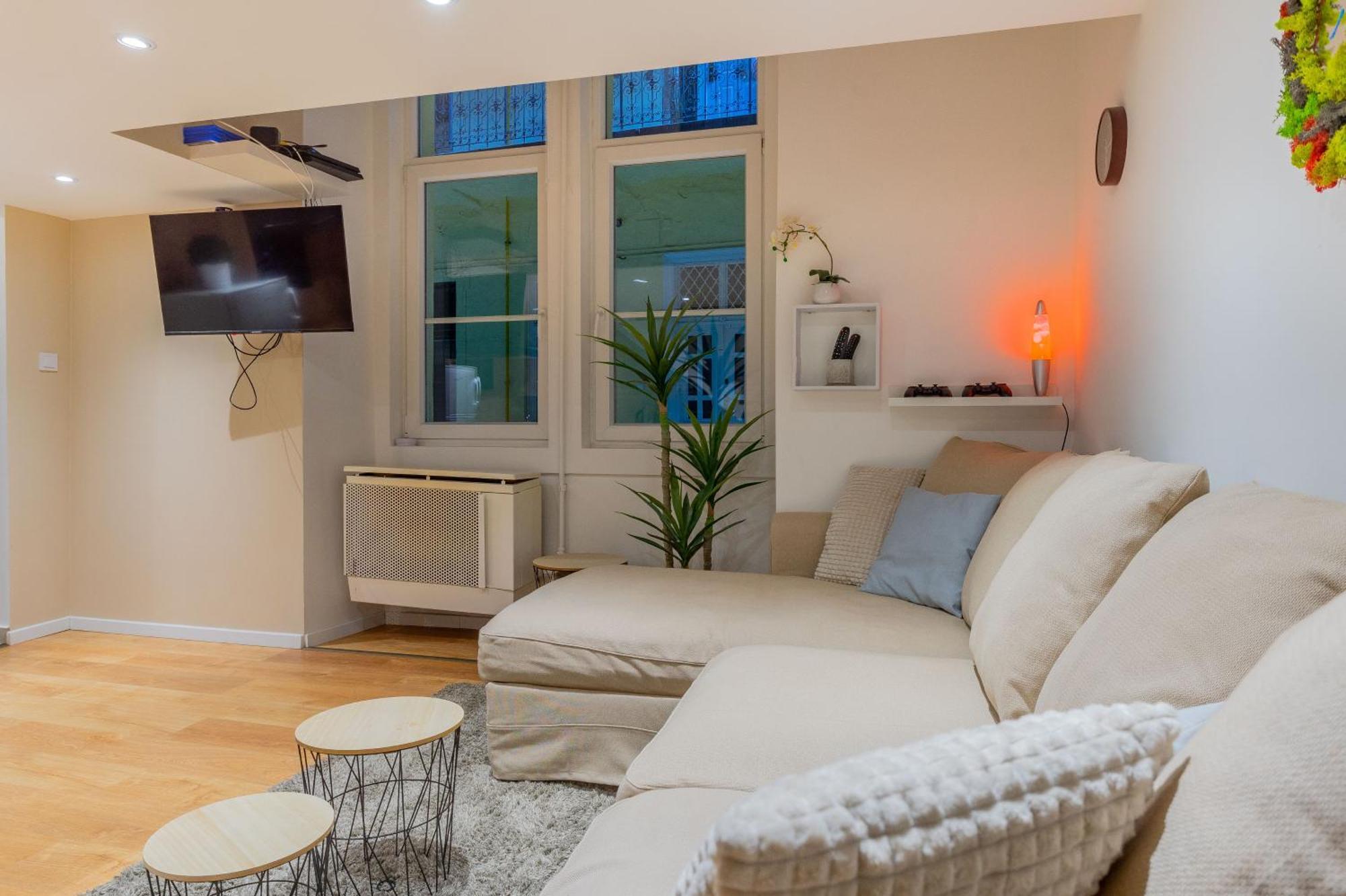 Full Equipment Designed Apartment In The Heart Of Budapest For 4 People Budapeste Exterior foto